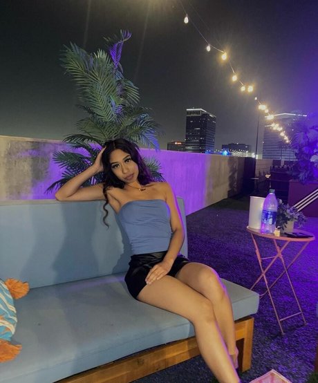 Naakte gelekte OnlyFans-foto van Zel3ya