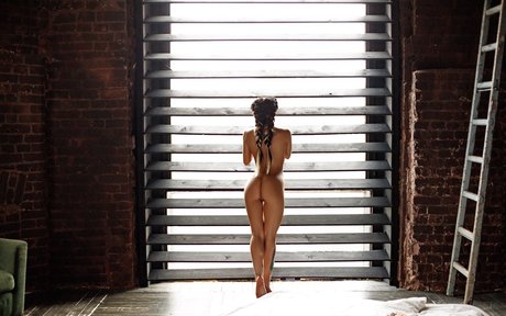 Naakte gelekte OnlyFans-foto van Svetlana Sinitsyna