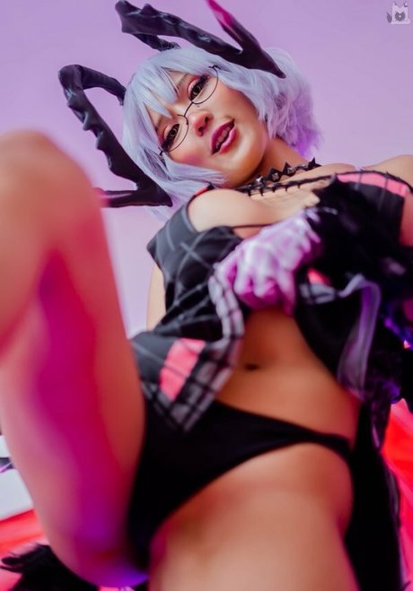 Naakte gelekte OnlyFans-foto van Smurfbluebubble