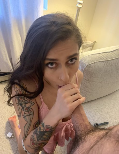 Naakte gelekte OnlyFans-foto van Purrbunny