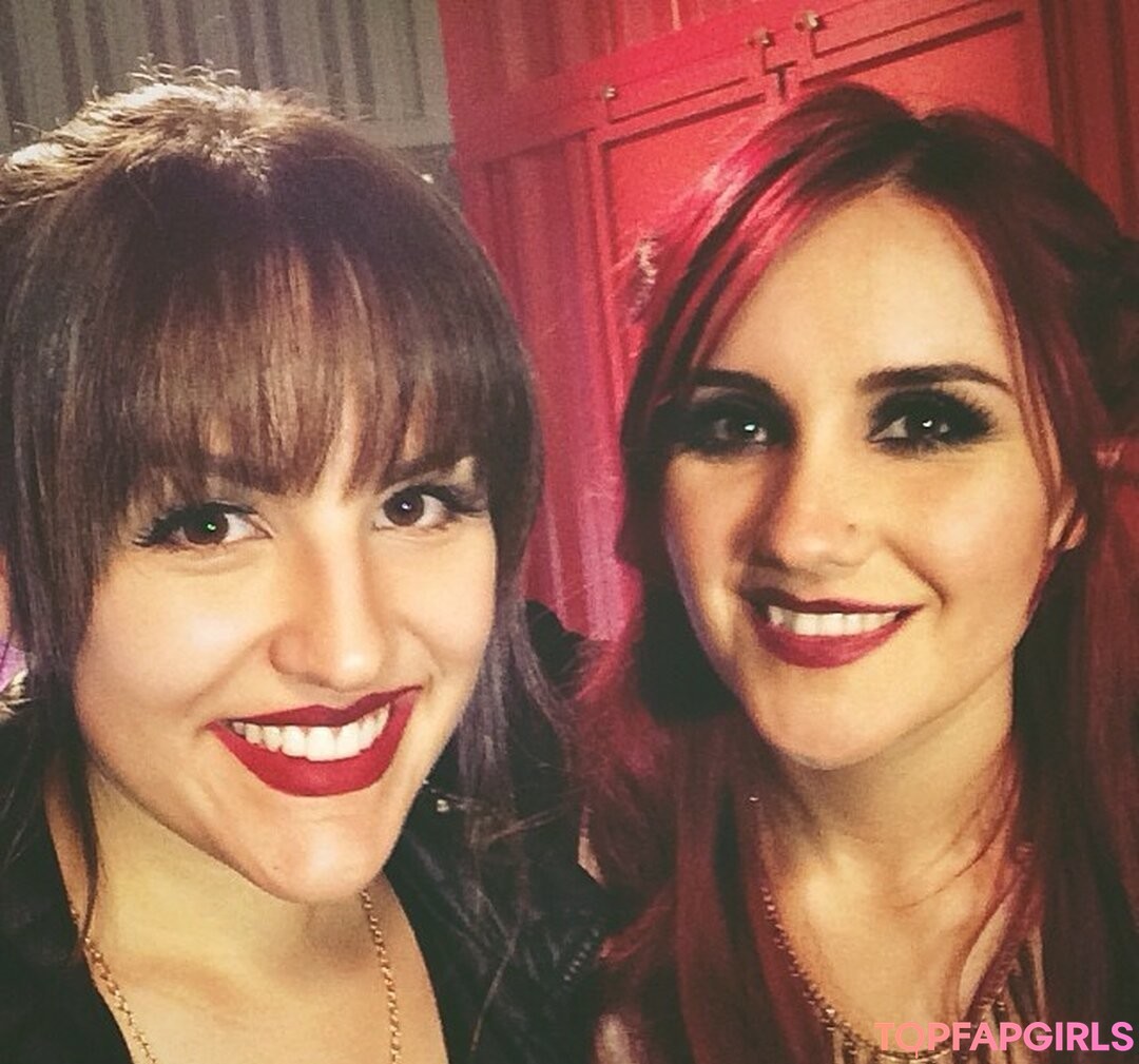 Naakte gelekte OnlyFans-foto van Dulce Maria #1009