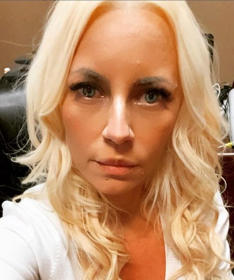 Naakte gelekte OnlyFans-foto van Elektra Smith