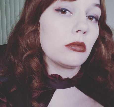 Naakte gelekte OnlyFans-foto van Softlygaloshes