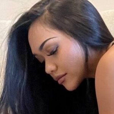 Naakte gelekte OnlyFans-foto van Xjadediaz