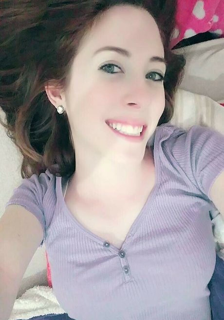 Naakte gelekte OnlyFans-foto van Johanna Mun