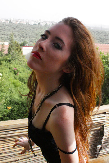 Naakte gelekte OnlyFans-foto van Johanna Mun