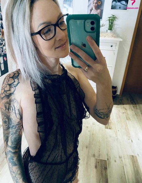 Naakte gelekte OnlyFans-foto van Diepe