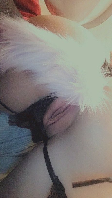 Naakte gelekte OnlyFans-foto van Caterina Donnelly