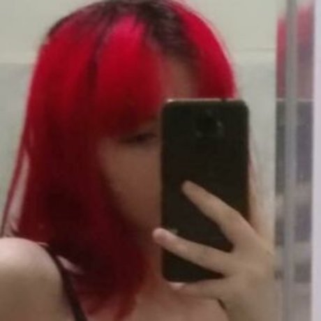 Naakte gelekte OnlyFans-foto van Peinja