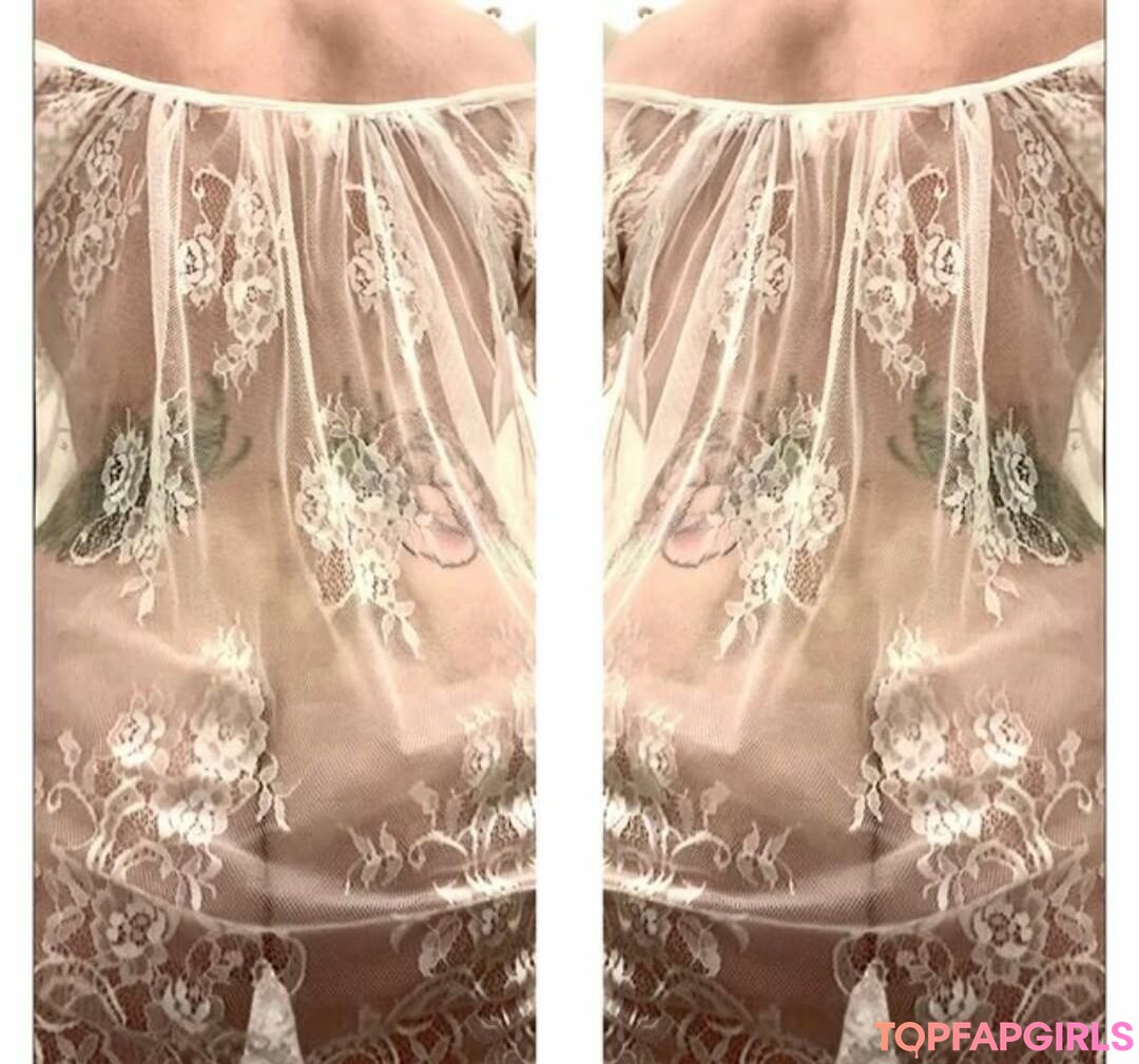 Naakte gelekte OnlyFans-foto van Sandie Lee #27 Naakte gelekte OnlyFans-foto van Sandie Lee #27