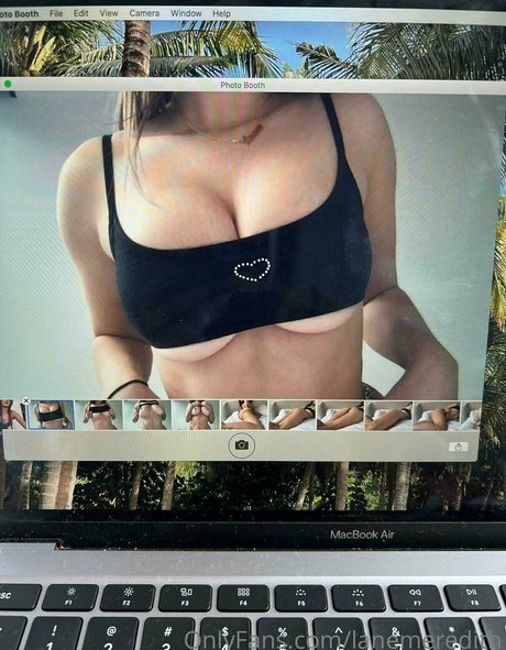 Naakte gelekte OnlyFans-foto van Lanemeredith