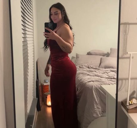 Naakte gelekte OnlyFans-foto van Befcakemami