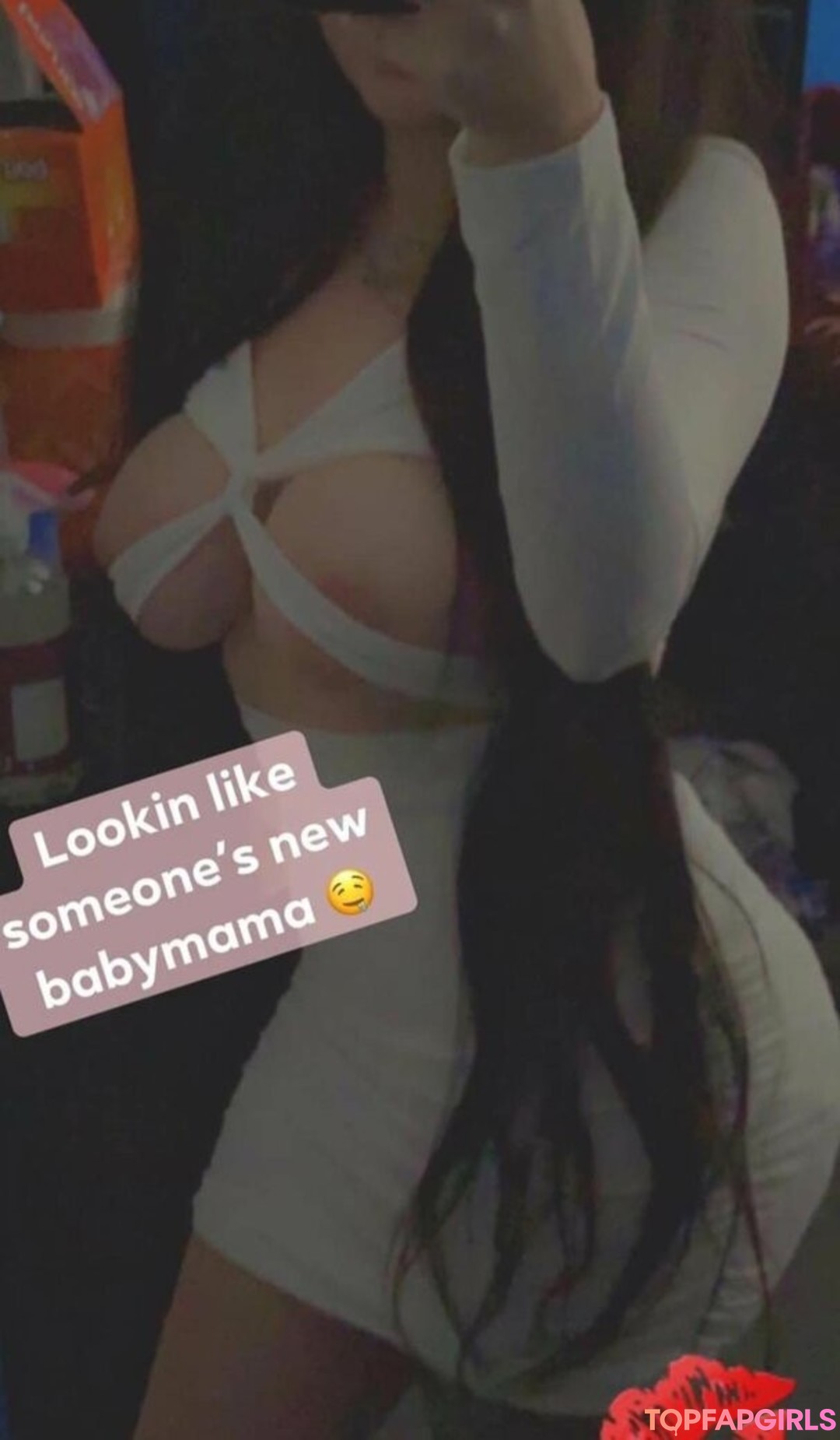 Naakte gelekte OnlyFans-foto van Shroomprincess #2 Naakte gelekte OnlyFans-foto van Shroomprincess #2