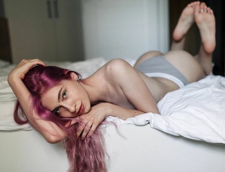 Naakte gelekte OnlyFans-foto van Onnynudes