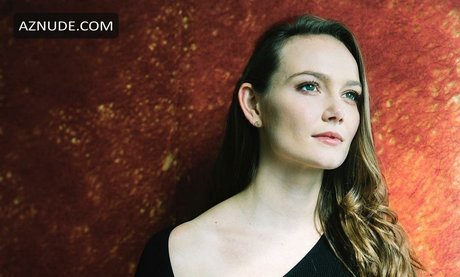 Naakte gelekte OnlyFans-foto van Andi Matichak