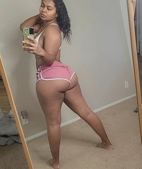 Bigbootyguhhhh