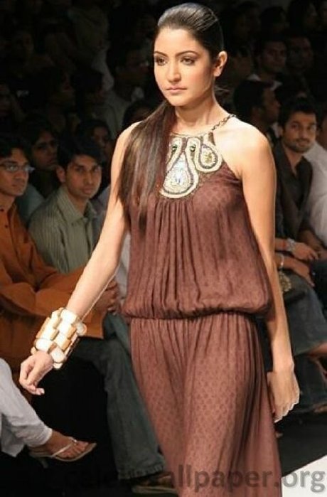 Naakte gelekte OnlyFans-foto van Anushka Sharma