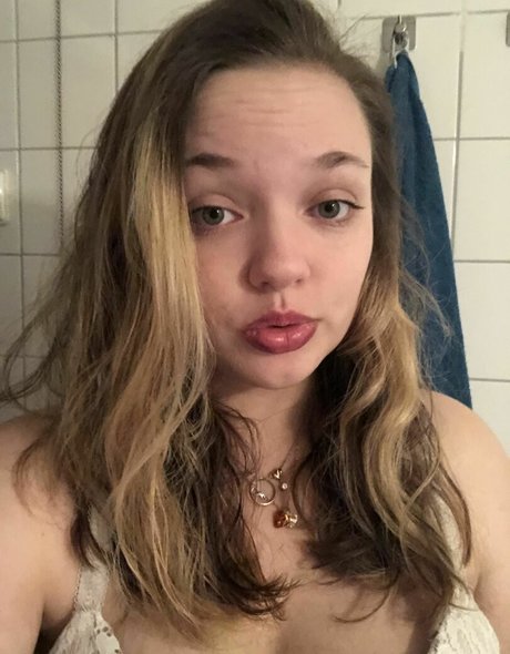 Naakte gelekte OnlyFans-foto van Cheyenne1607