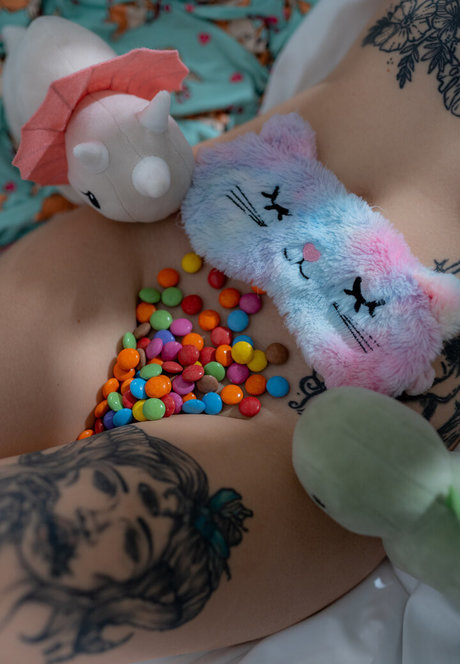 Naakte gelekte OnlyFans-foto van Navanextdoor