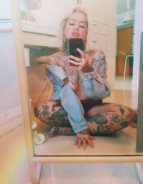 Naakte gelekte OnlyFans-foto van Summerrayexo