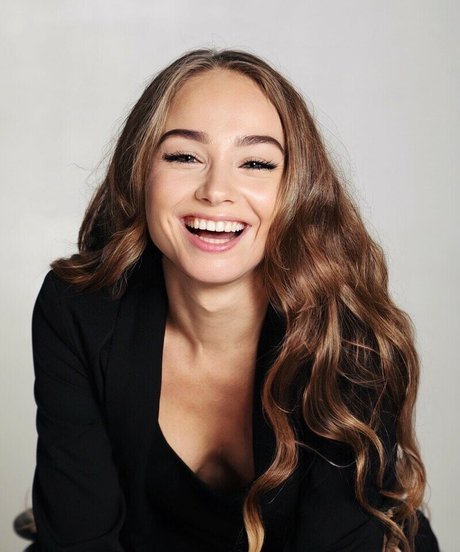 Naakte gelekte OnlyFans-foto van Tatiana Baytalenko