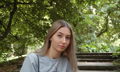 Naakte gelekte OnlyFans-foto van Veylaneey