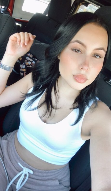 Naakte gelekte OnlyFans-foto van Alejandramariaxo