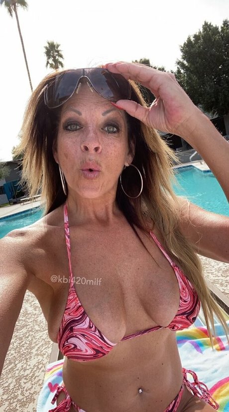 Naakte gelekte OnlyFans-foto van Kissedbyitaly420