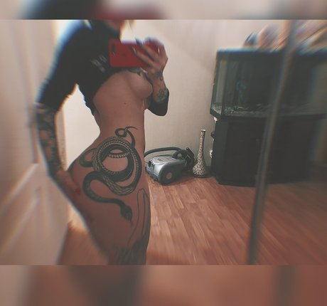 Naakte gelekte OnlyFans-foto van Martiz Matterz