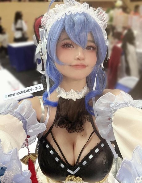 Azami Cosplayer