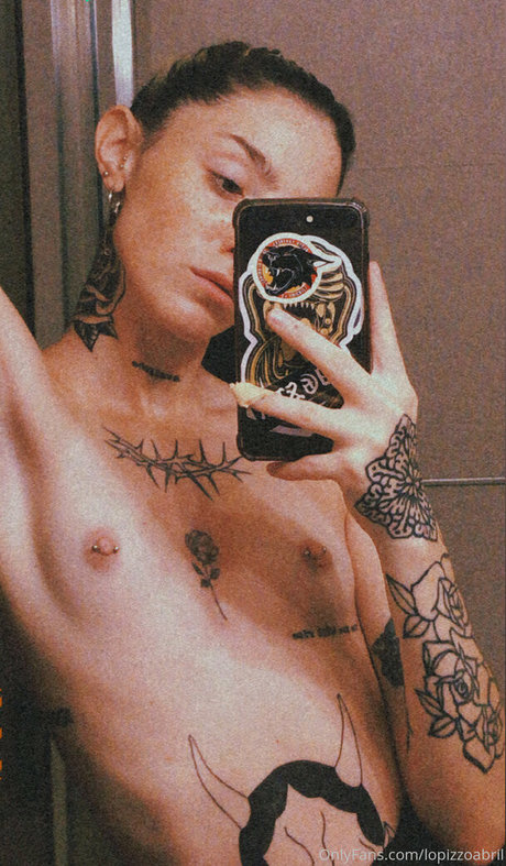 Naakte gelekte OnlyFans-foto van Abrillopizzo