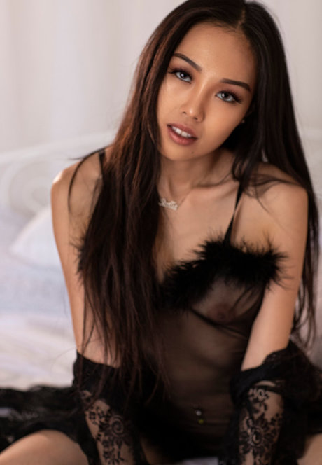Naakte gelekte OnlyFans-foto van Stella J