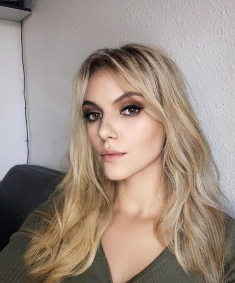 Naakte gelekte OnlyFans-foto van Kylliecosplay