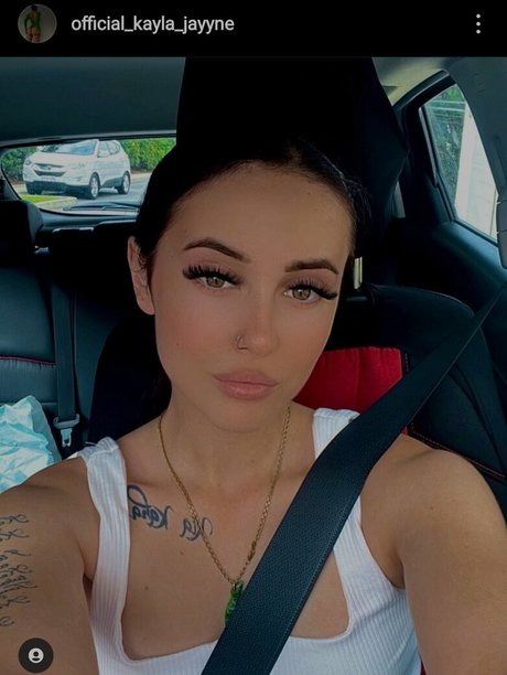 Naakte gelekte OnlyFans-foto van Officialkaylajayyne