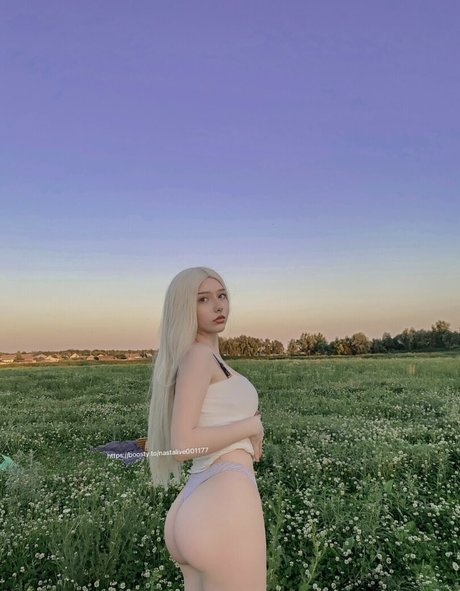 Naakte gelekte OnlyFans-foto van Anastasia Sholocova