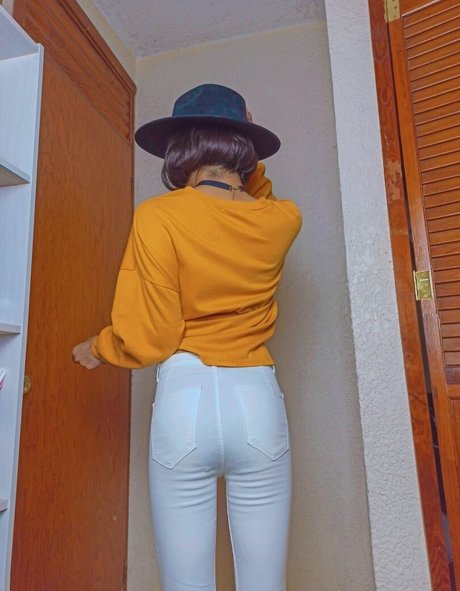 Naakte gelekte OnlyFans-foto van Brunett