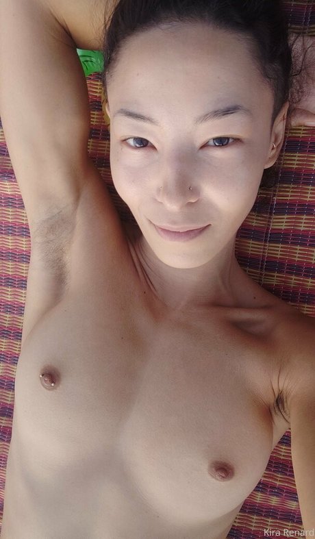 Naakte gelekte OnlyFans-foto van Kirapynk