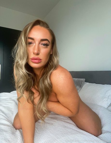 Naakte gelekte OnlyFans-foto van Charleysmyfan