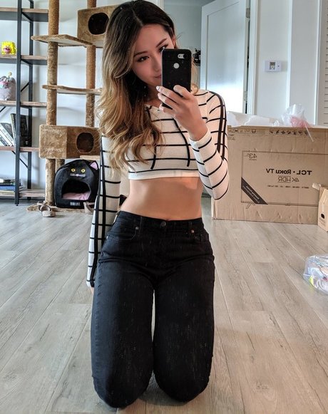 Naakte gelekte OnlyFans-foto van Trulyyoulee