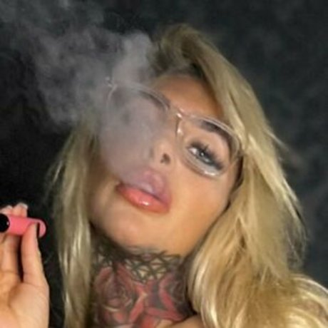 Naakte gelekte OnlyFans-foto van Ali3ninvasion