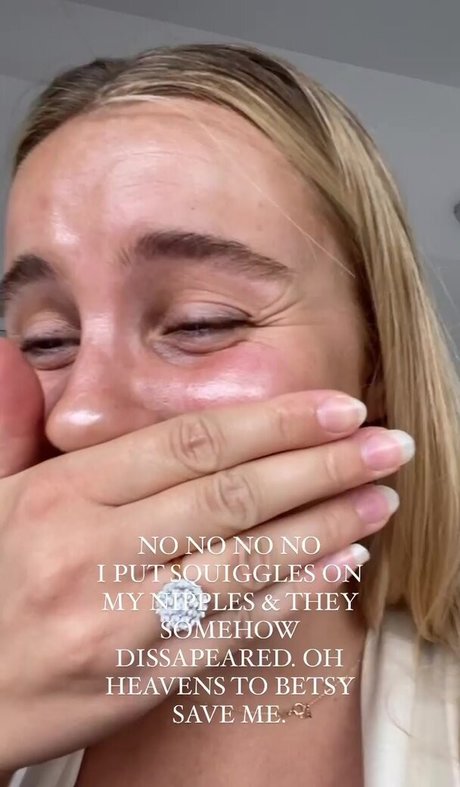 Naakte gelekte OnlyFans-foto van Chessie King