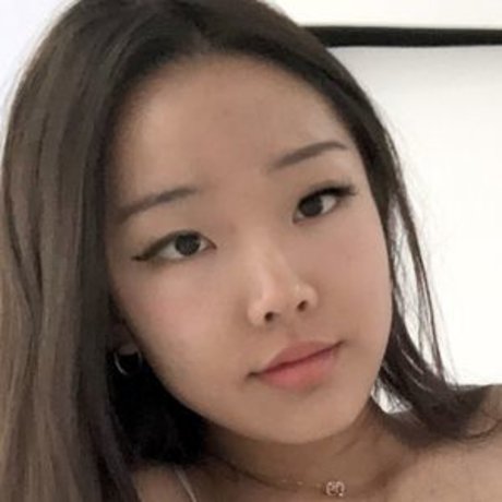 Naakte gelekte OnlyFans-foto van Gracesongx