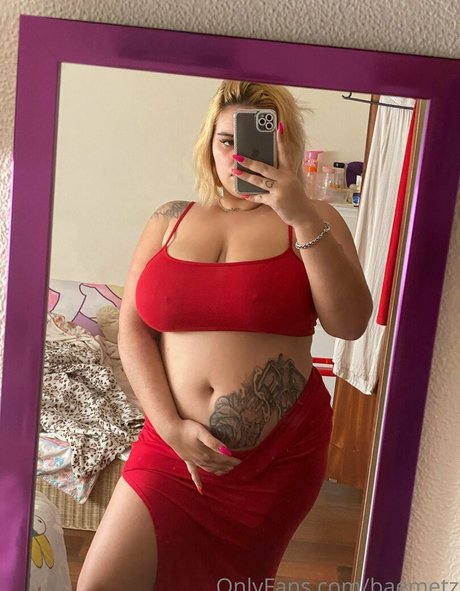 Naakte gelekte OnlyFans-foto van Debora Brandao