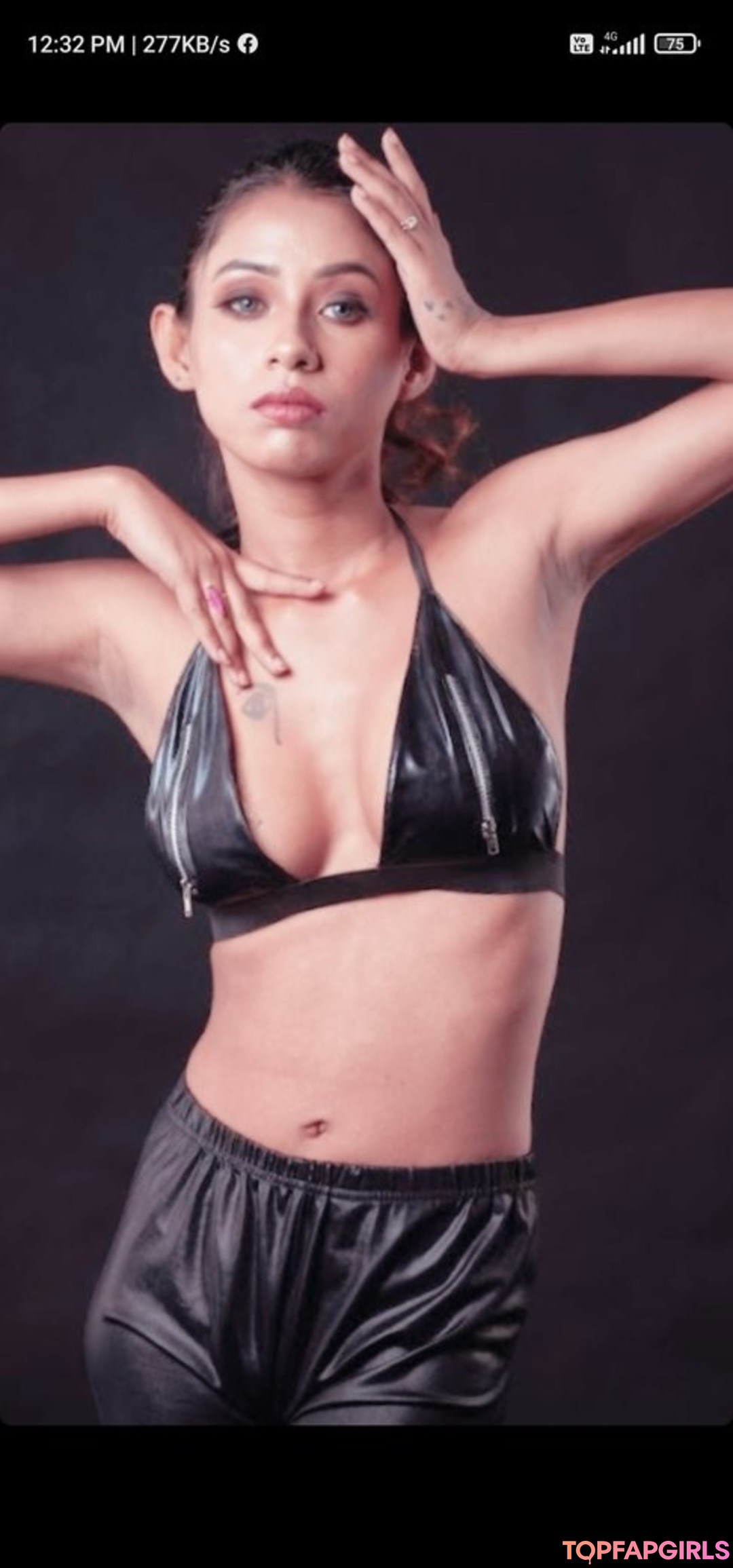 Naakte gelekte OnlyFans-foto van Yajnaseni #1162