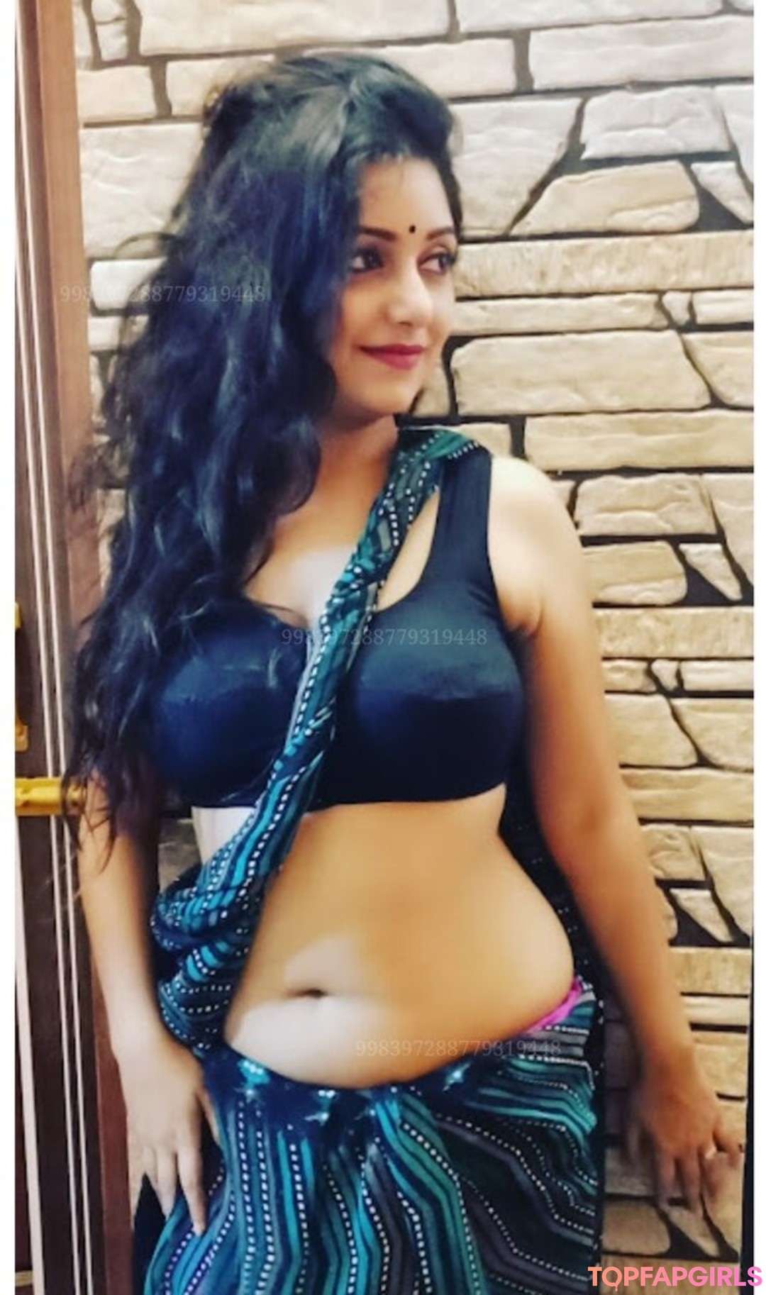 Naakte gelekte OnlyFans-foto van Yajnaseni #1587