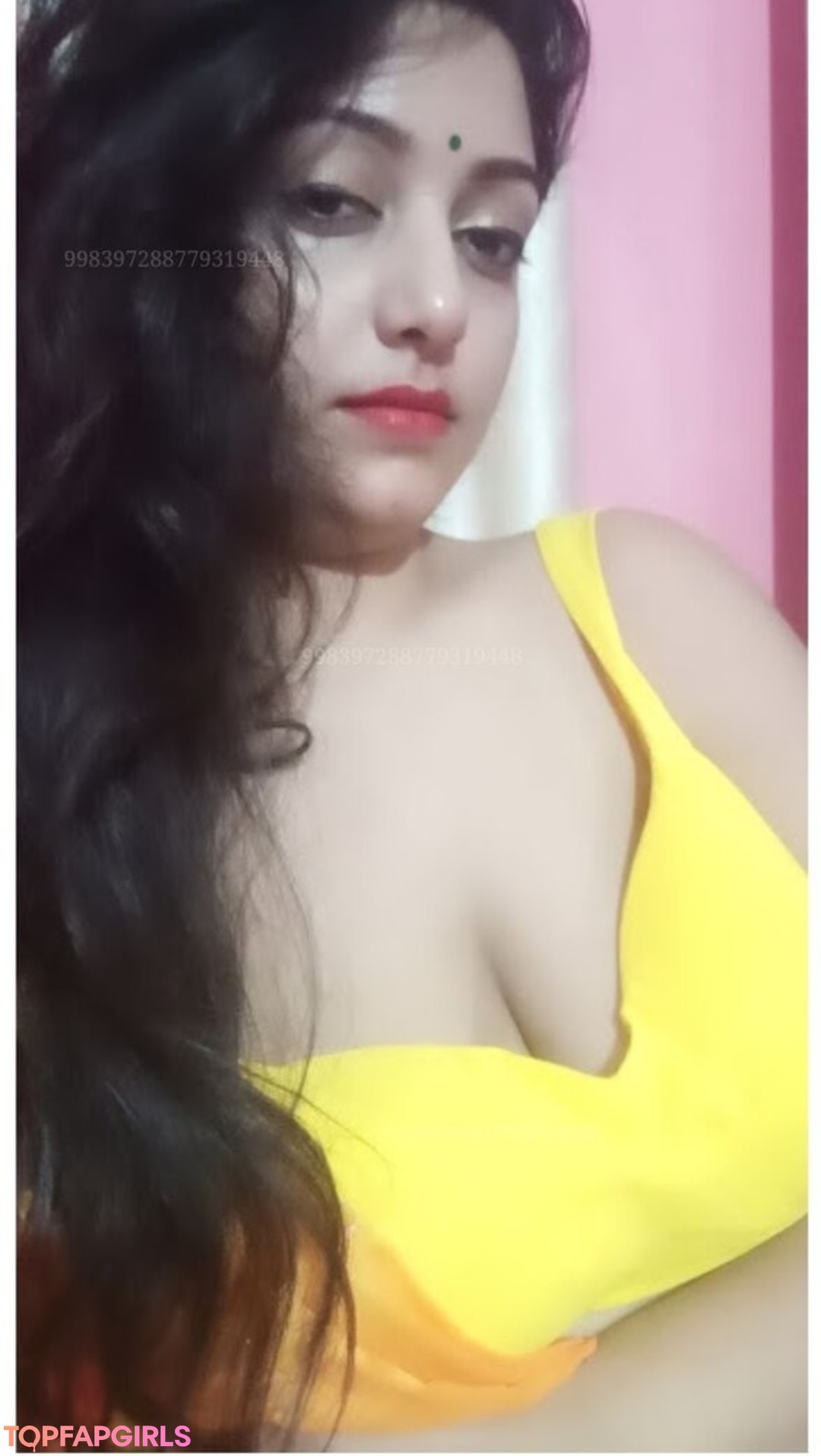 Naakte gelekte OnlyFans-foto van Yajnaseni #1590