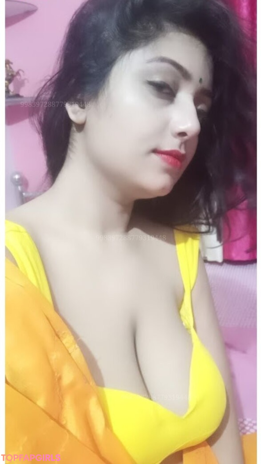 Naakte gelekte OnlyFans-foto van Yajnaseni #1592