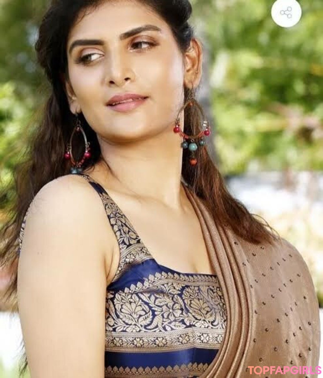 Naakte gelekte OnlyFans-foto van Yajnaseni #1613