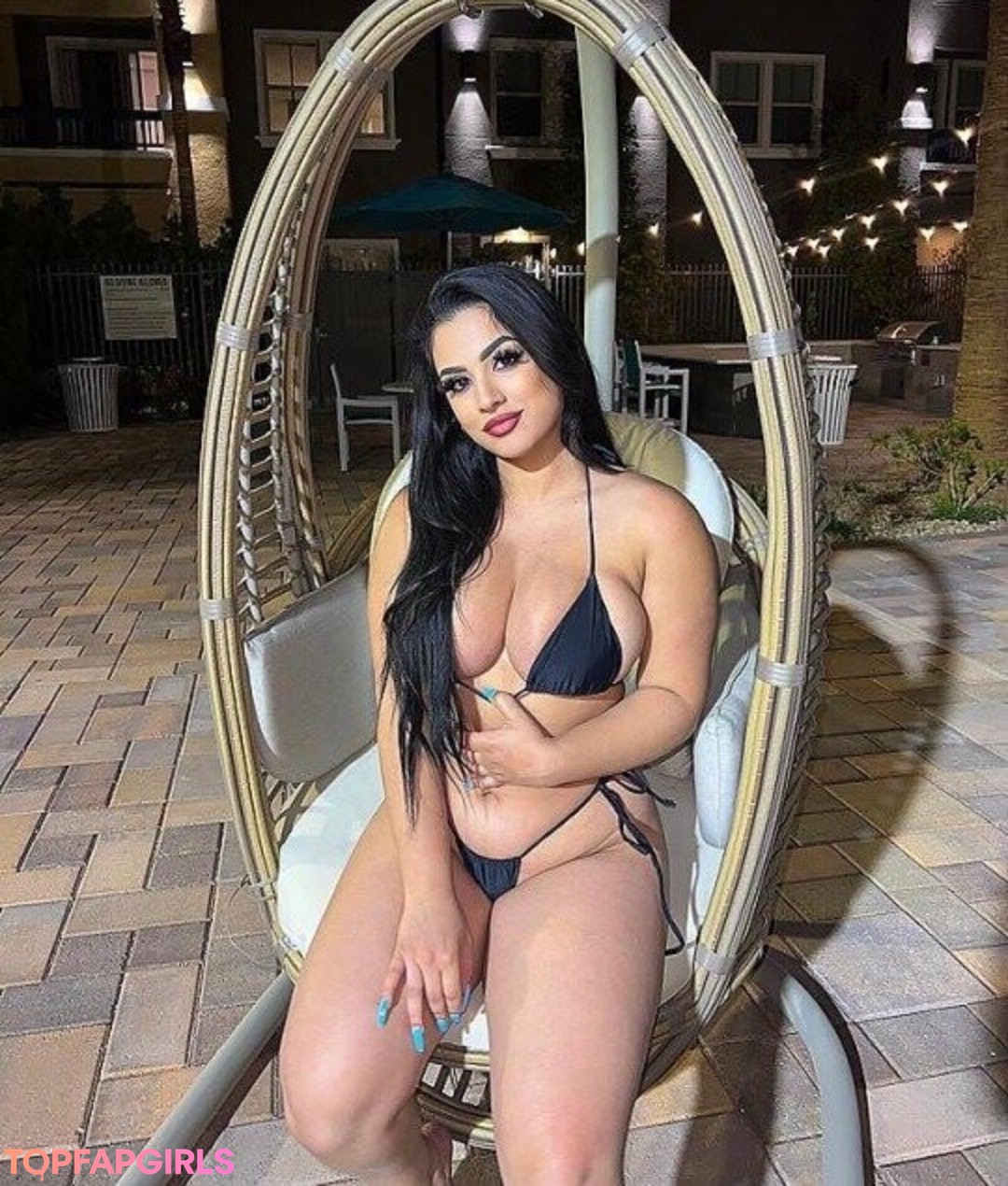 Naakte gelekte OnlyFans-foto van Yajnaseni #1708