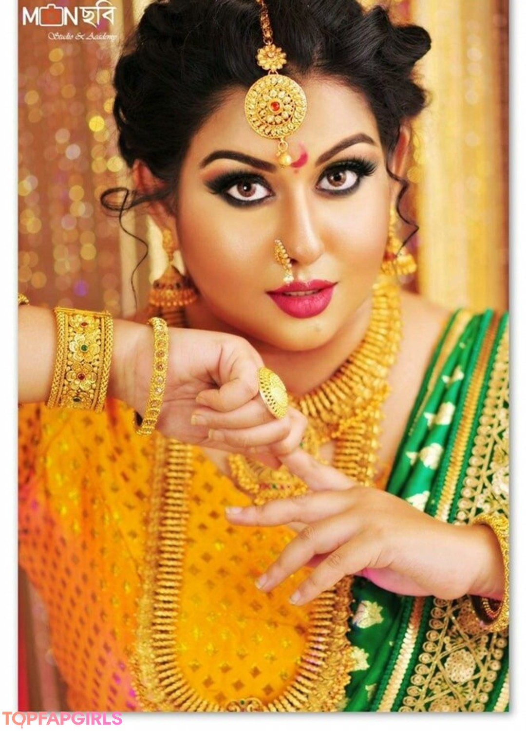 Naakte gelekte OnlyFans-foto van Yajnaseni #1761